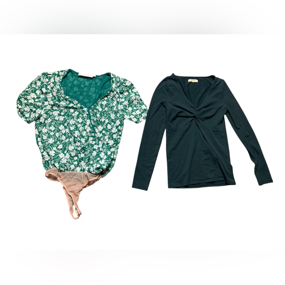 ASTR Floral Bodysuit AT15713 and Madewell Twist Front Long Sleeve Top‎ Green XS